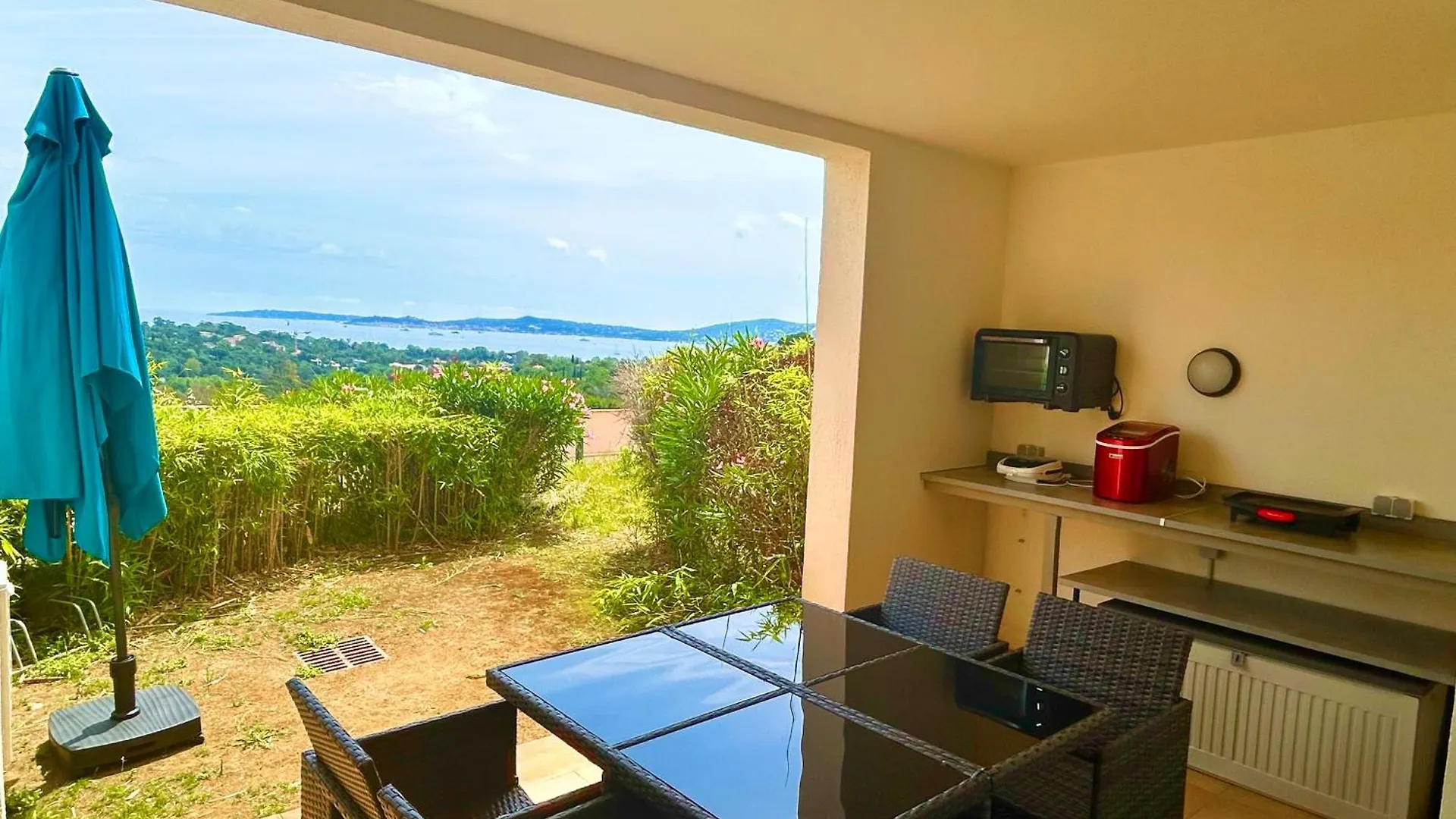 Apartment Les Restanques Vue Mer Roses 1070 Rez De Jardin Grimaud France