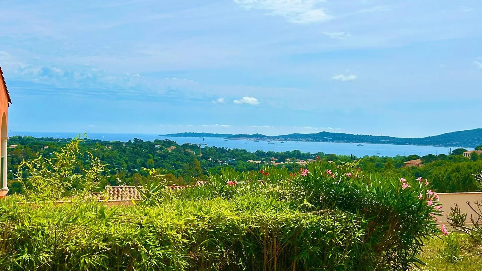 Les Restanques Vue Mer Roses 1070 Rez De Jardin Grimaud